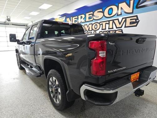 2024 Chevrolet Silverado 3500 LT