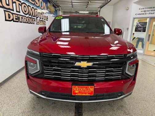Radiant Red Tintcoat 2026 Chevrolet Tahoe 4WD High Country