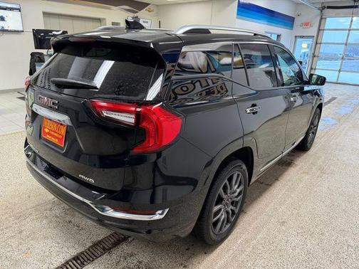 2024 GMC Terrain Denali