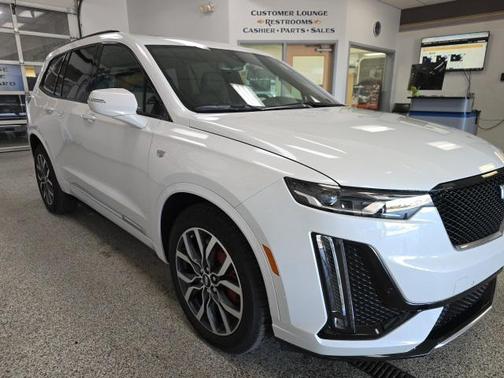 2024 Cadillac XT6 Sport AWD