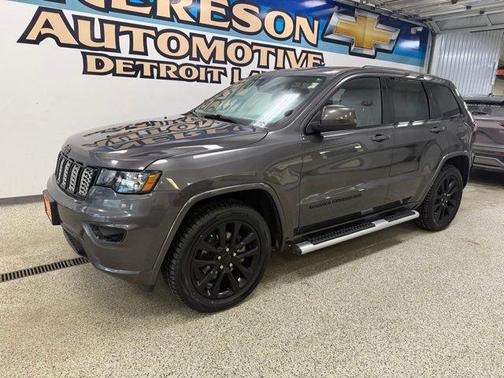 2020 Jeep Grand Cherokee Altitude