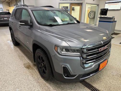2022 GMC Acadia AWD AT4