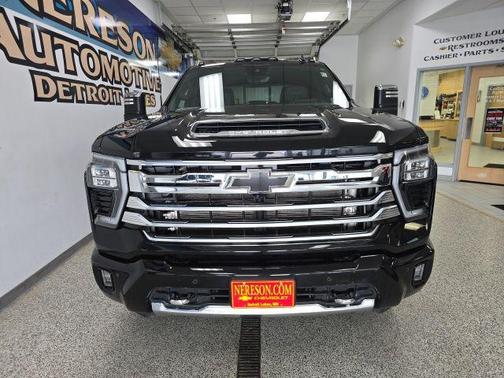 Black 2025 Chevrolet Silverado 3500 High Country