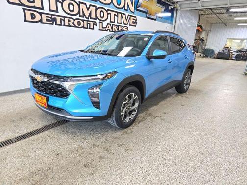 Marina Blue Metallic 2026 Chevrolet Trax LT