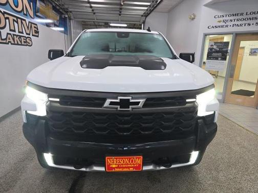 2025 Chevrolet Silverado 1500 ZR2