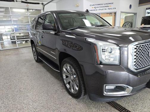 Iridium Metallic 2017 GMC Yukon Denali