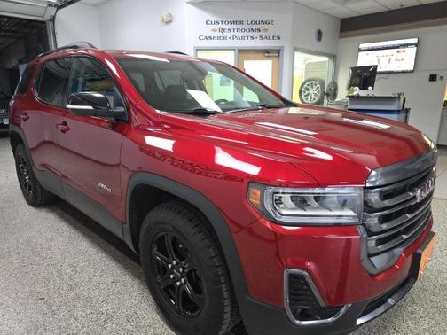 2023 GMC Acadia AWD AT4