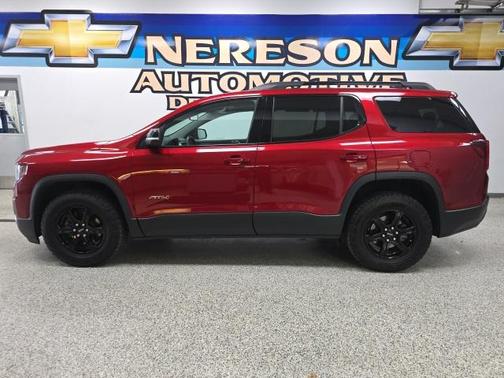 2023 GMC Acadia AWD AT4