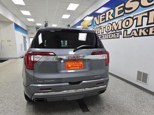 2020 GMC Acadia Denali