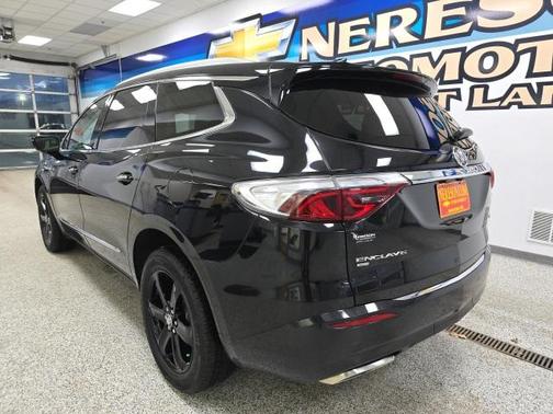 2023 Buick Enclave Essence AWD