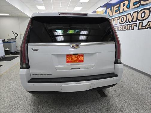 2020 Cadillac Escalade Premium Luxury