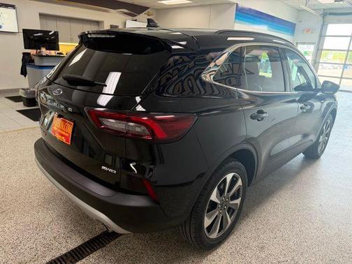Agate Black Metallic 2024 Ford Escape Platinum
