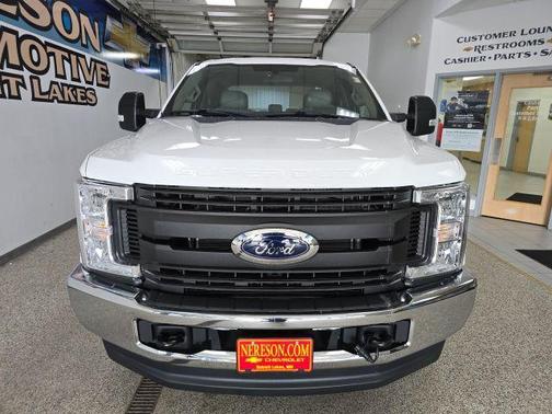 Oxford White 2019 Ford F-350 XL