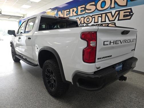 2024 Chevrolet Silverado 1500 ZR2