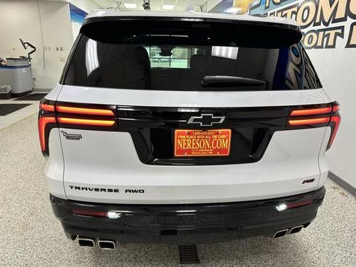 2024 Chevrolet Traverse RS