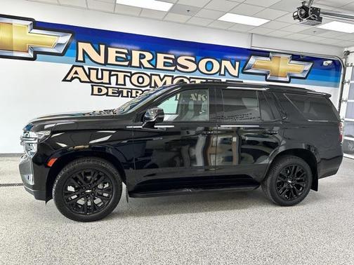 2022 Chevrolet Tahoe 4WD RST