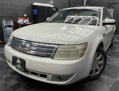 2009 Ford Taurus SE