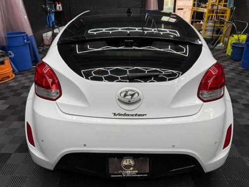 Century White 2013 Hyundai Veloster Base