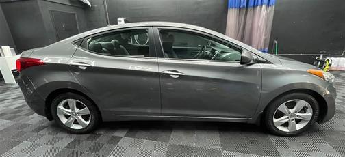Harbor Gray Metallic 2013 Hyundai ELANTRA GLS