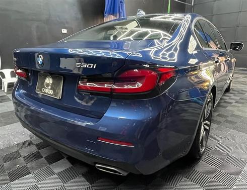 2022 BMW 530 i xDrive