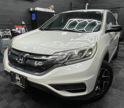 White 2016 Honda CR-V SE