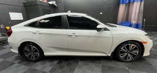 White 2016 Honda Civic EX-T