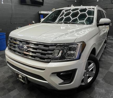 White 2018 Ford Expedition Max XLT