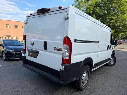 Bright White Clearcoat 2022 RAM ProMaster 2500 Base