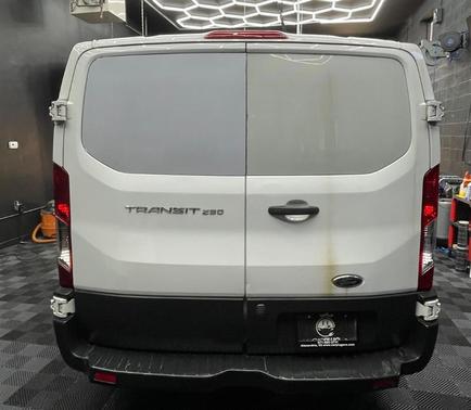 2016 Ford Transit-250 Base
