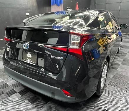 2020 Toyota Prius L