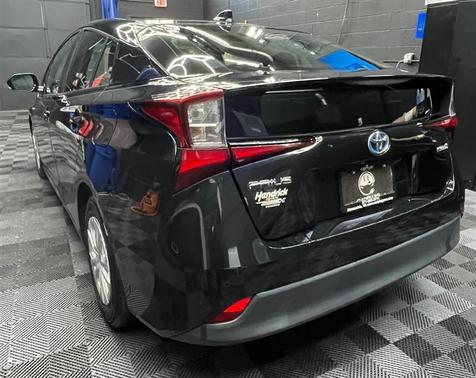 2020 Toyota Prius L