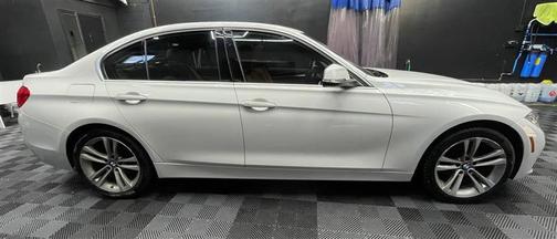 2018 BMW 330 i