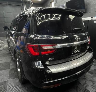 Black 2020 INFINITI QX80 Luxe