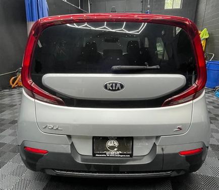 Silver 2021 Kia Soul S