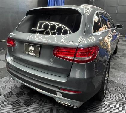 2016 Mercedes-Benz GLC-Class GLC 300 4MATIC