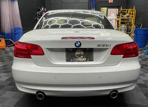 White 2012 BMW 335 i