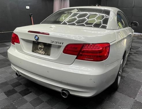 White 2012 BMW 335 i