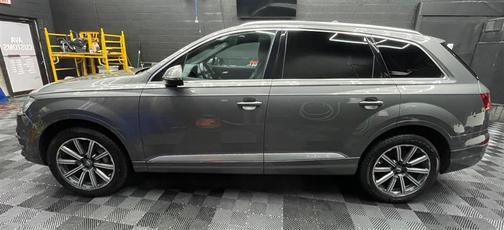 2017 Audi Q7 3.0T Premium Plus