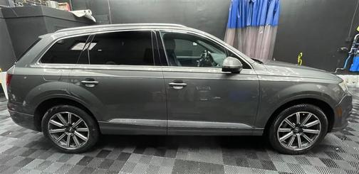 2017 Audi Q7 3.0T Premium Plus