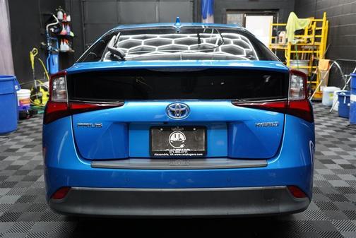 2021 Toyota Prius L