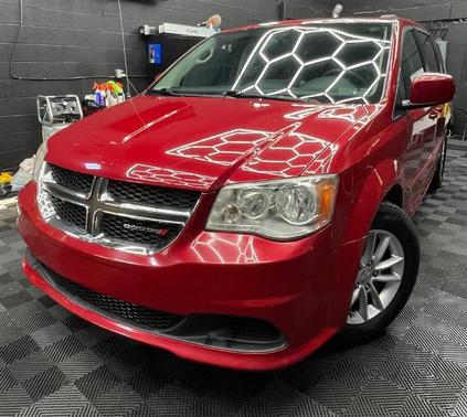 Red 2014 Dodge Grand Caravan SXT