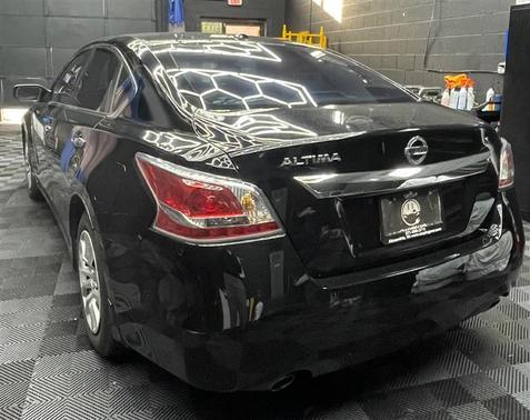 Super Black 2015 Nissan Altima 2.5 S