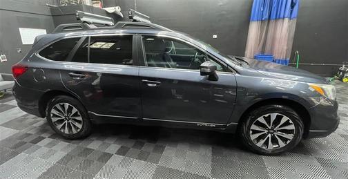 Carbide Gray Metallic 2015 Subaru Outback 2.5i Limited