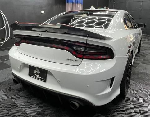 2018 Dodge Charger SRT 392