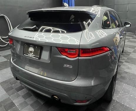 Eiger Grey 2020 Jaguar F-PACE 25t Premium