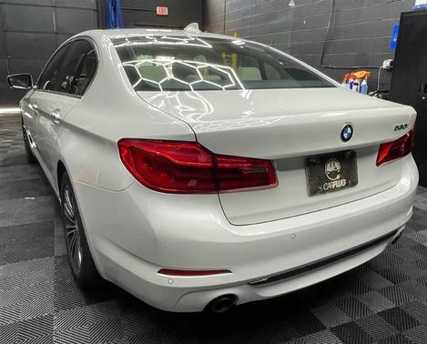 White 2018 BMW 530 i