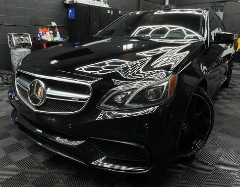 Black 2014 Mercedes-Benz E-Class E 63 AMG S-Model 4MATIC