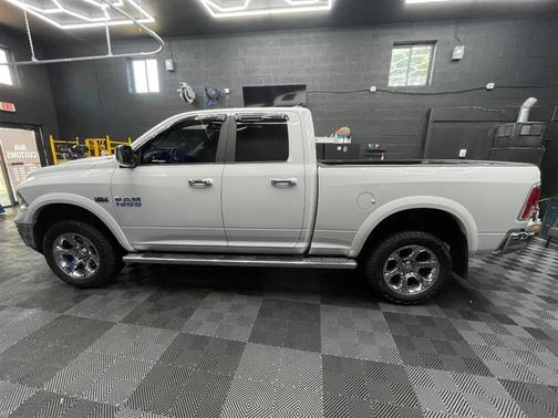 White 2014 RAM 1500 Laramie