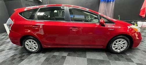 2013 Toyota Prius v TWO/THREE/FIVE