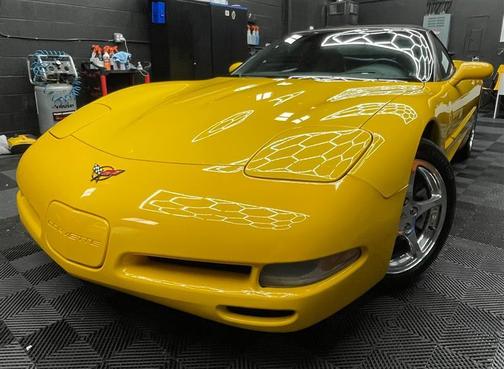 2001 Chevrolet Corvette 